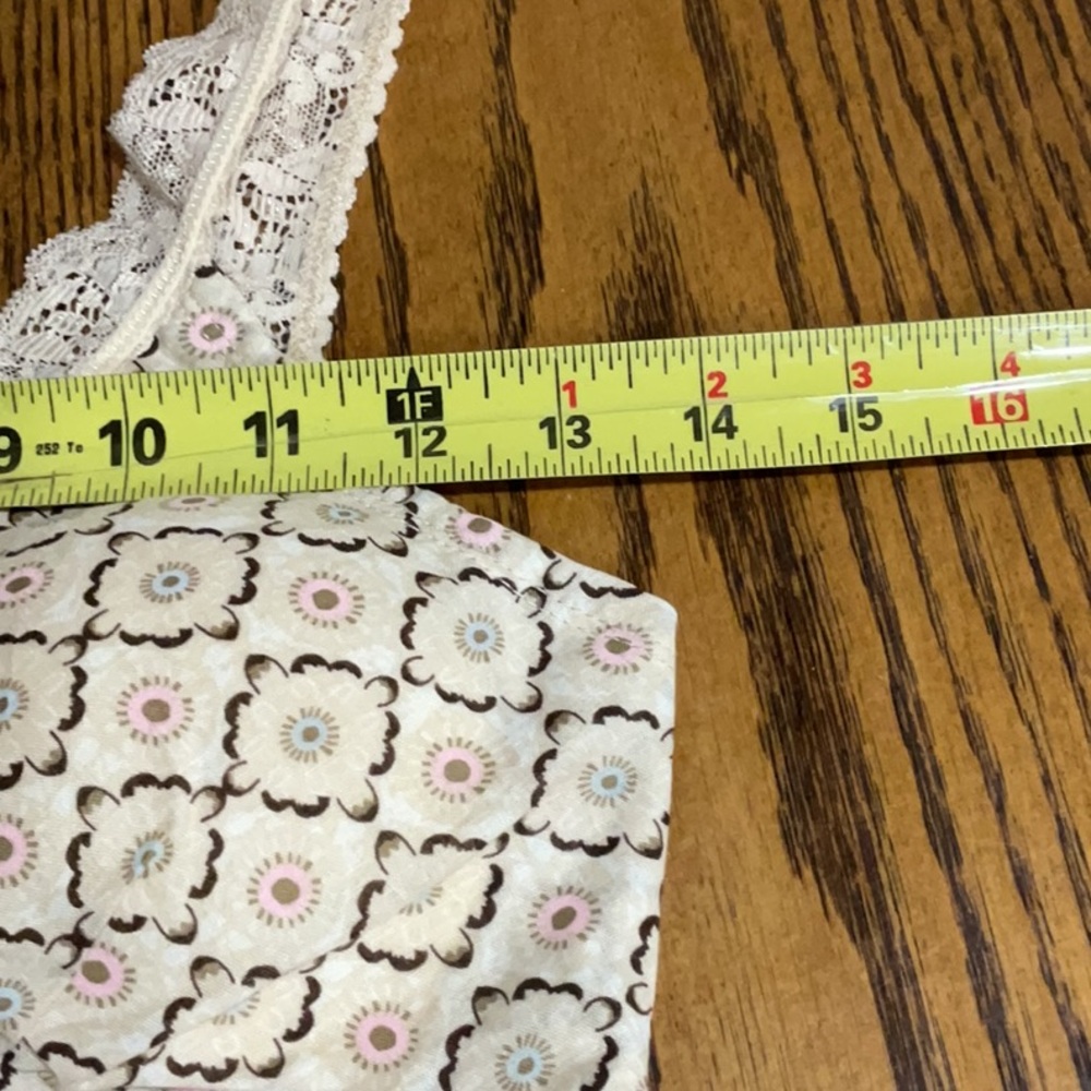 Cute Cream and Black Patterned Top/Camisole - Picture 11 of 13